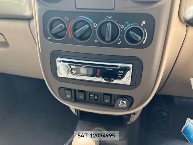 Chrysler PT CRUISER 2003-01 8335220-7