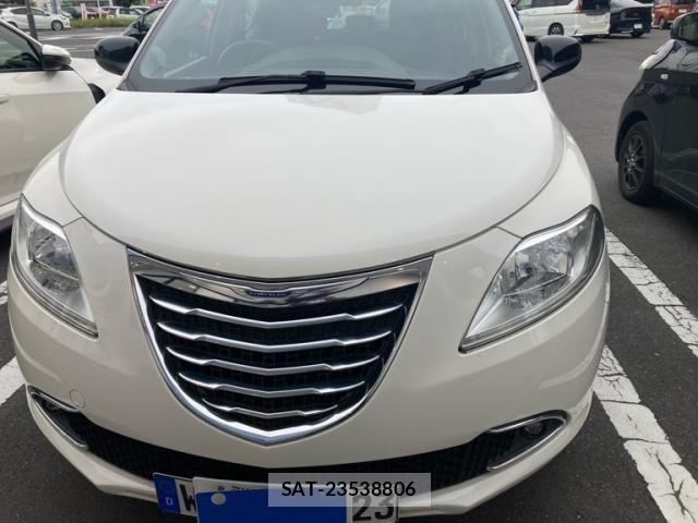 Chrysler YPSILON 2014-05 7326187-0