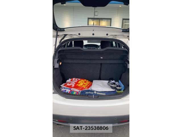 Chrysler YPSILON 2014-05 7326187-15