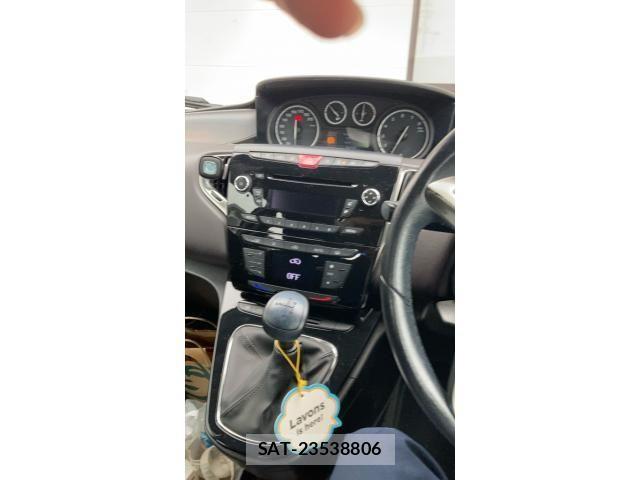 Chrysler YPSILON 2014-05 7326187-17