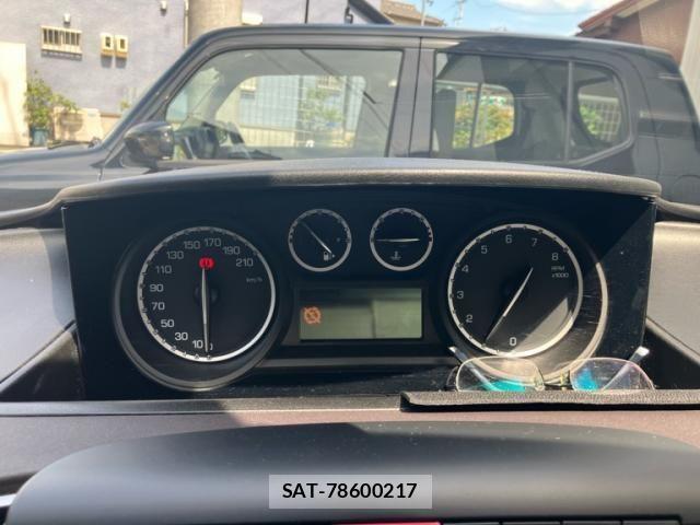 Chrysler YPSILON 2014-03 7783454-19