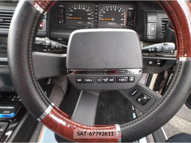 Nissan CIMA 1990-05 4039613-9