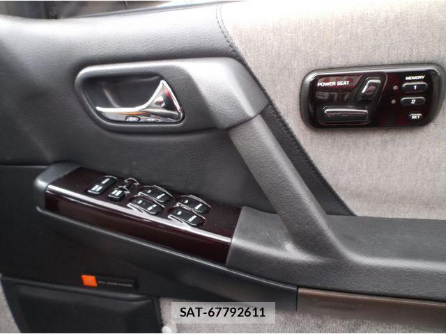 Nissan CIMA 1990-05 4039613-5