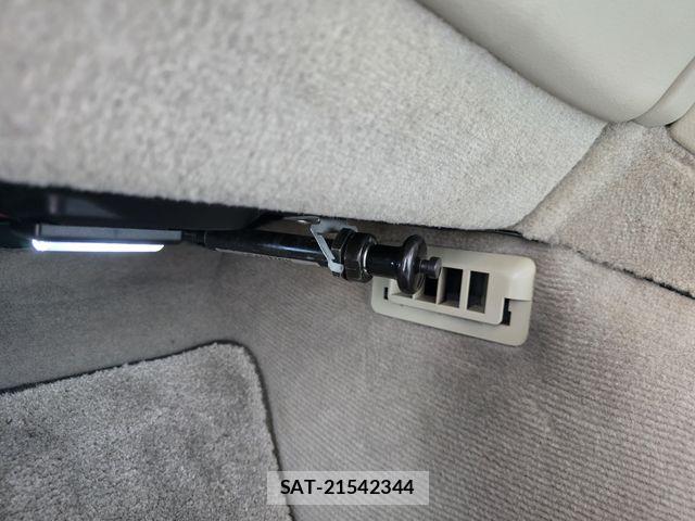 Nissan CIMA 2003-09 7721876-28