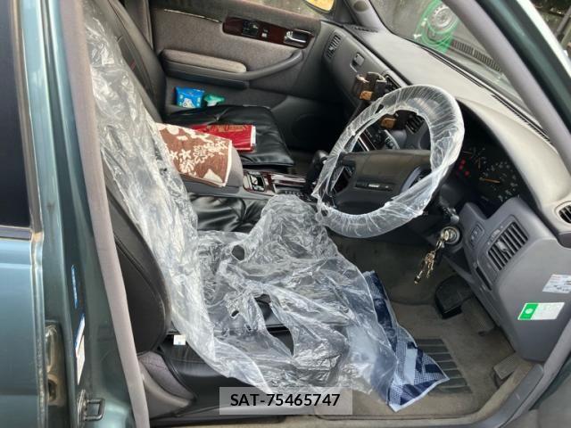 Nissan CIMA 1994-03 8073238-14