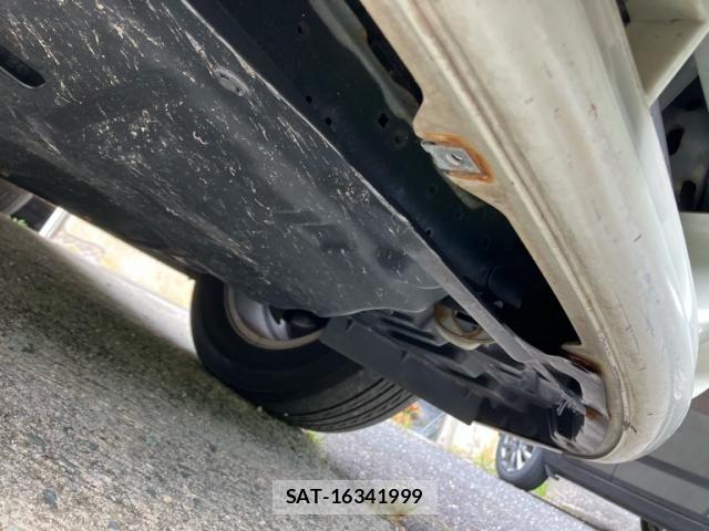Nissan CIMA 2001-03 8098482-8