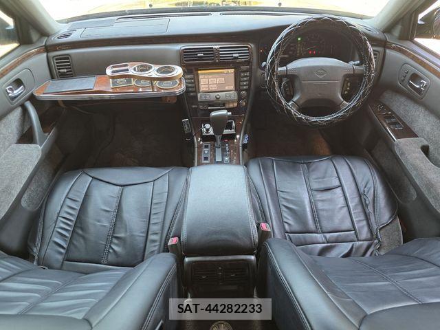 Nissan CIMA 1998-12 8335224-18