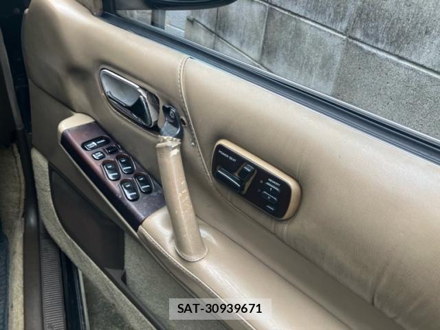 Nissan CIMA 1990-11 8828222-10