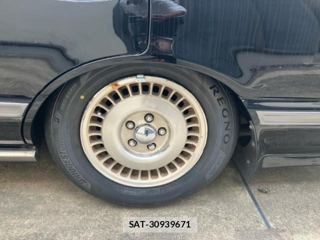 Nissan CIMA 1990-11 8828222-18