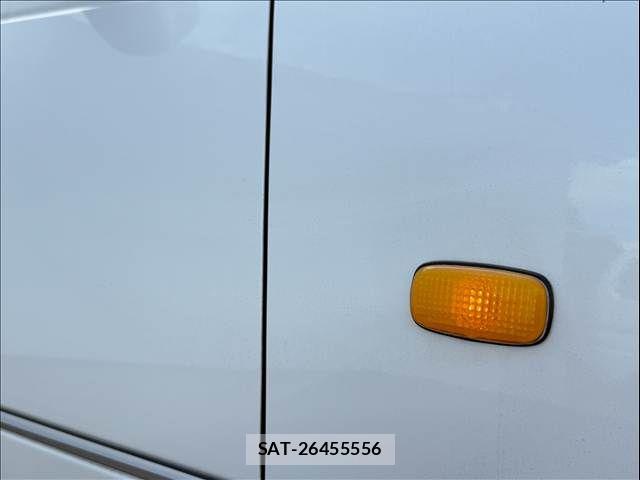 Nissan CIMA 1998-03 8879082-27