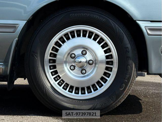 Nissan CIMA 1990-02 8883413-9