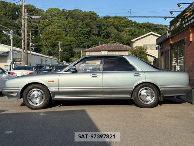 Nissan CIMA 1990-02 8883413-4
