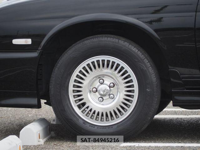Nissan CIMA 1996-01 6495962-9