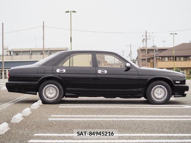 Nissan CIMA 1996-01 6495962-5