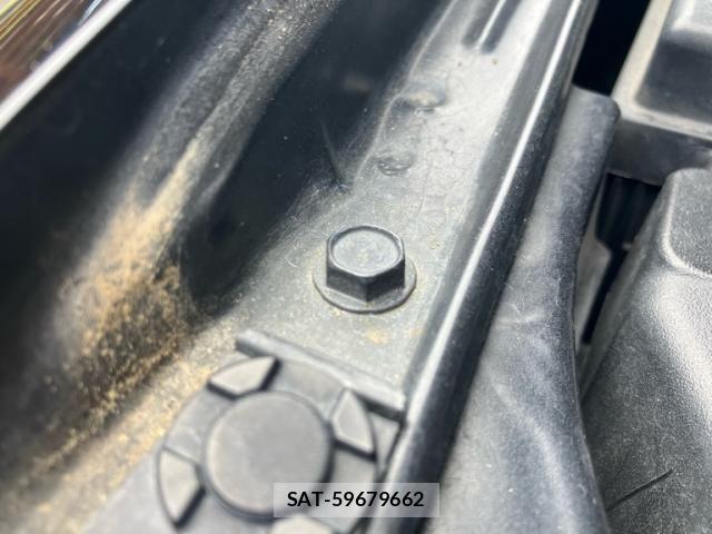 Nissan CIMA 2001-03 7615509-9