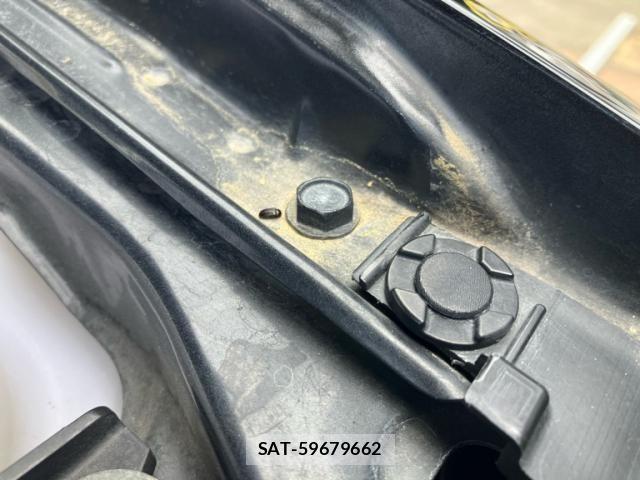 Nissan CIMA 2001-03 7615509-10