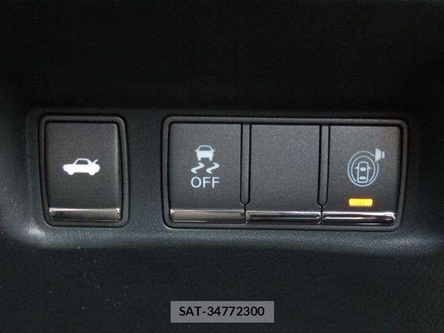 Nissan CIMA HYBRID 2015-04 1305639-4