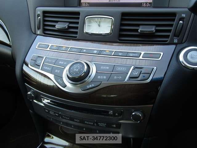 Nissan CIMA HYBRID 2015-04 1305639-8