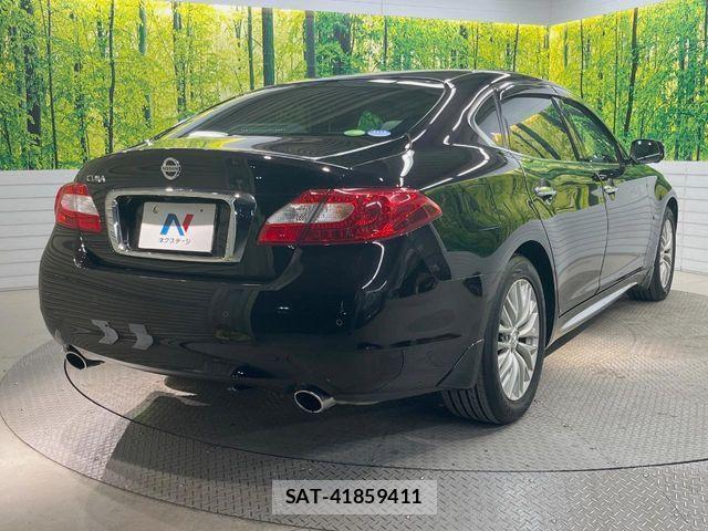 Nissan CIMA HYBRID 2017-12 3766426-16
