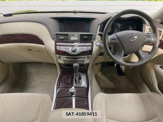 Nissan CIMA HYBRID 2017-12 3766426-1