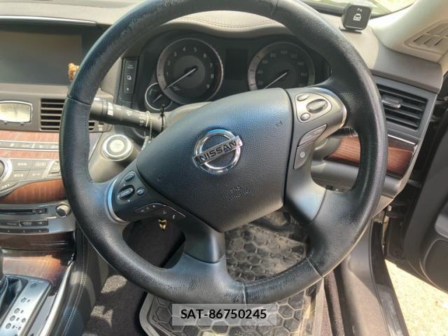 Nissan CIMA HYBRID 2013-07 7216066-13