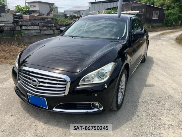 Nissan CIMA HYBRID 2013-07 7216066-1