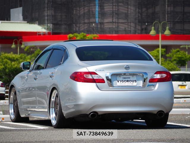 Nissan CIMA HYBRID 2013-07 7453457-2