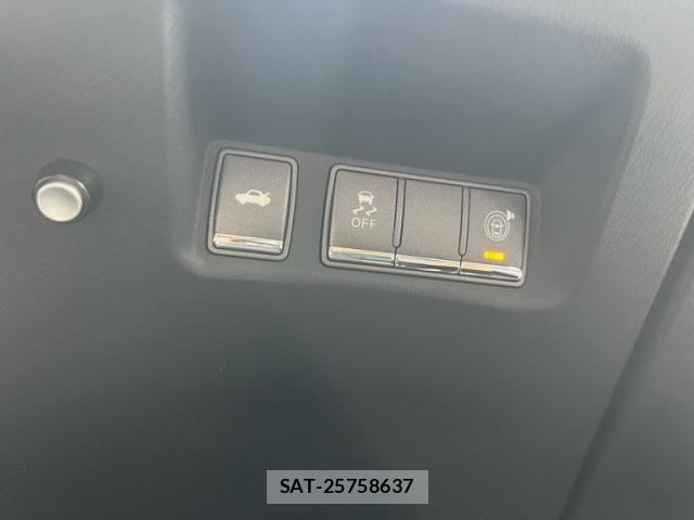 Nissan CIMA HYBRID 2013-08 8229254-19