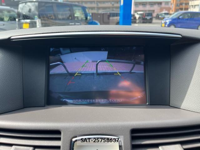 Nissan CIMA HYBRID 2013-08 8229254-20