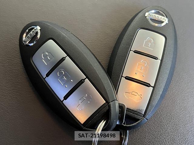 Nissan CIMA HYBRID 2020-07 8335222-13