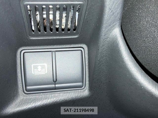 Nissan CIMA HYBRID 2020-07 8335222-15