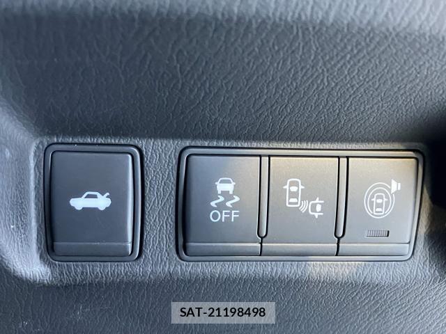 Nissan CIMA HYBRID 2020-07 8335222-16