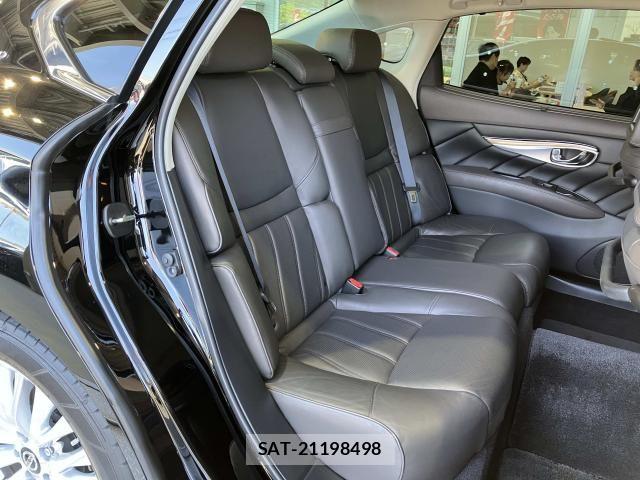 Nissan CIMA HYBRID 2020-07 8335222-20