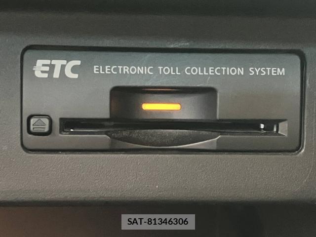 Nissan CIMA HYBRID 2017-09 8411624-12