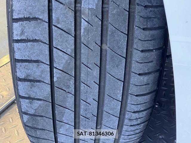 Nissan CIMA HYBRID 2017-09 8411624-22