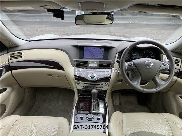 Nissan CIMA HYBRID 2012-06 8870636-1