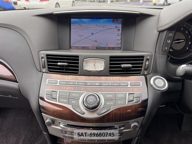Nissan CIMA HYBRID 2017-03 8879083-12
