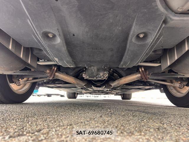 Nissan CIMA HYBRID 2017-03 8879083-8