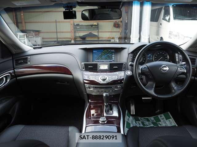 Nissan CIMA HYBRID 2013-10 8883412-1