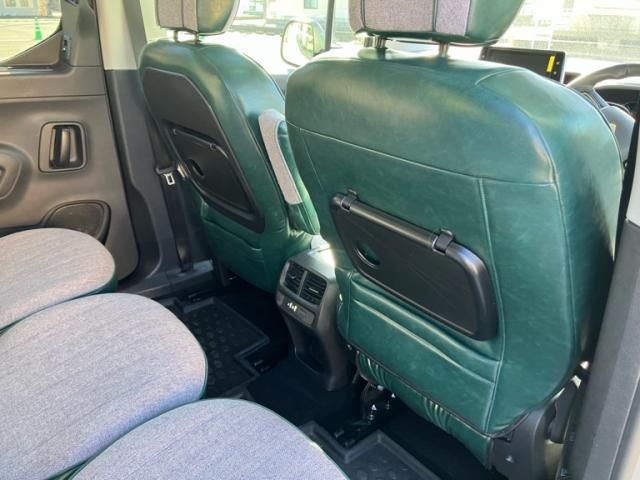 Citroen BERLINGO 2022-12 4588898-11