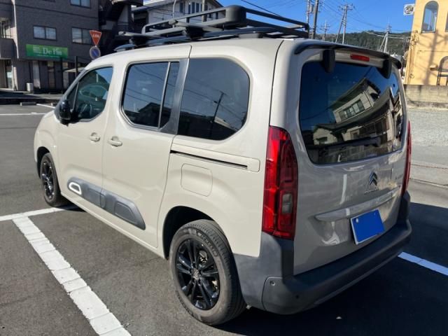 Citroen BERLINGO 2022-12 4588898-6