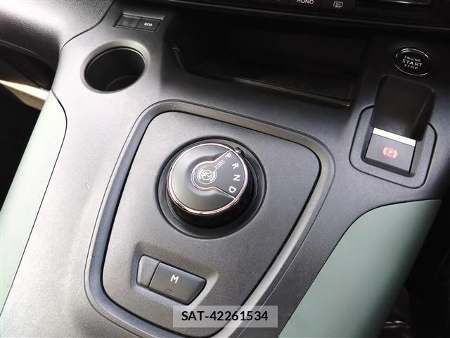 Citroen BERLINGO 2020-11 6670830-19