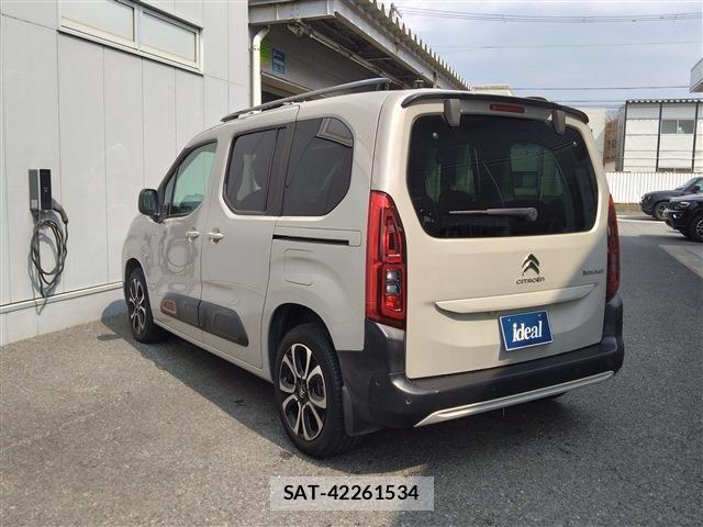 Citroen BERLINGO 2020-11 6670830-6