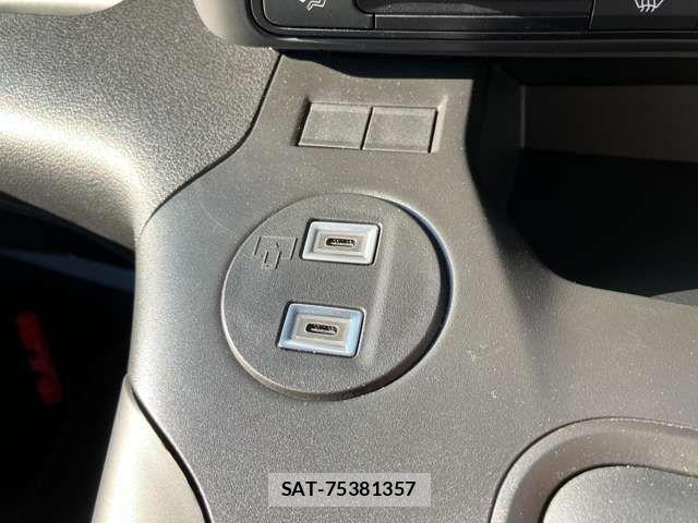 Citroen BERLINGO 2025-09 7020194-19