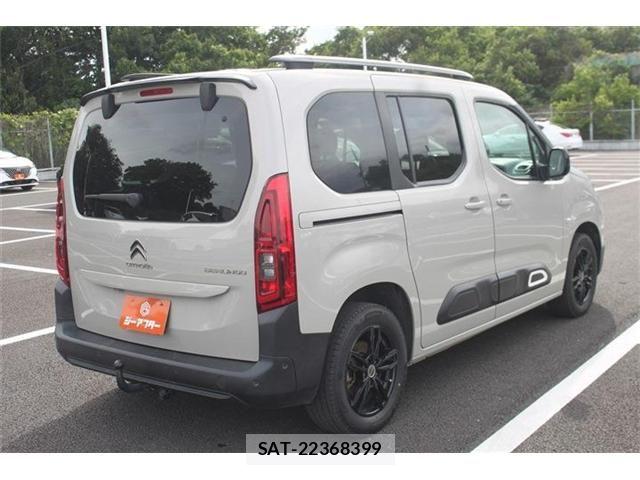 Citroen BERLINGO 2021-04 7057902-21