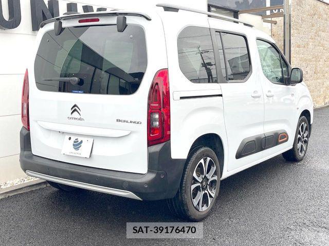 Citroen BERLINGO 2023-06 7216075-15