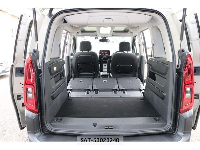 Citroen BERLINGO 2021-10 7216073-17