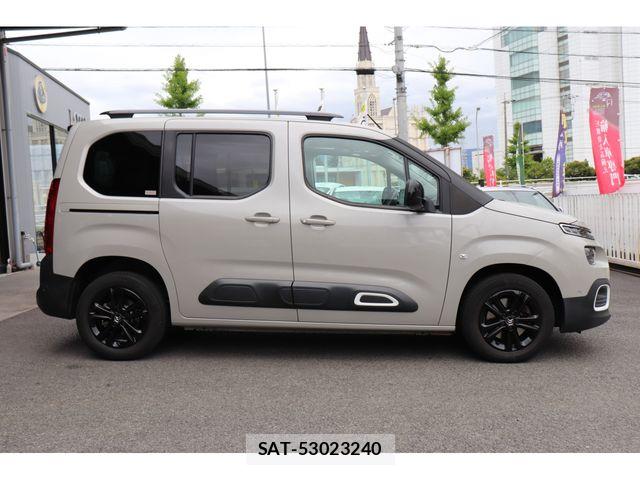Citroen BERLINGO 2021-10 7216073-3