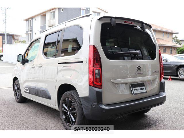 Citroen BERLINGO 2021-10 7216073-7