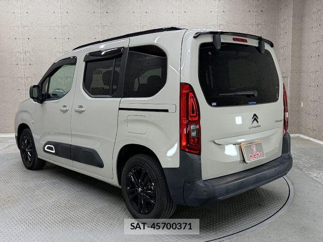 Citroen BERLINGO 2023-12 7250143-10